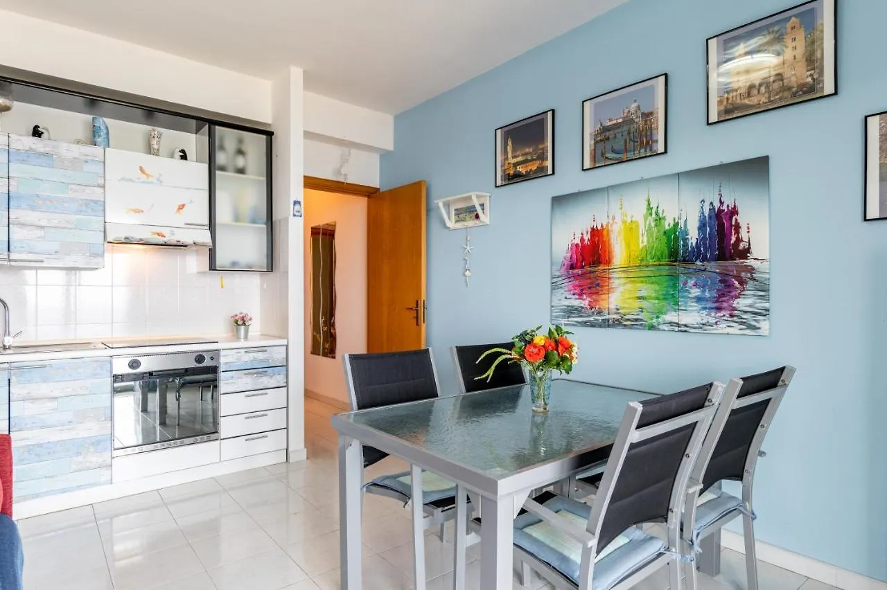 Casa Azzurra - Sea View Apartment Letojanni